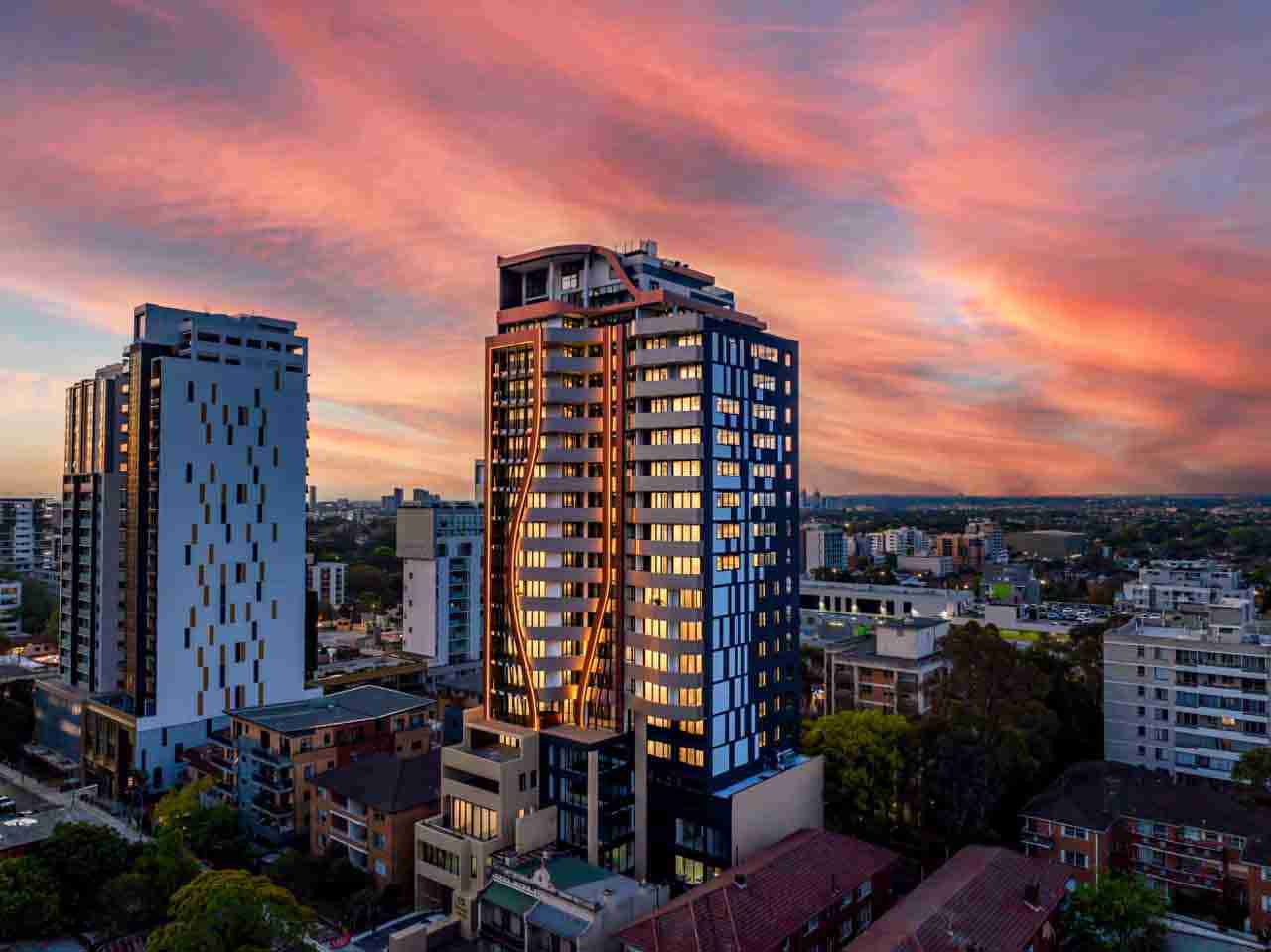 Luxury exterior photography for Conquest Property Group by Bleo